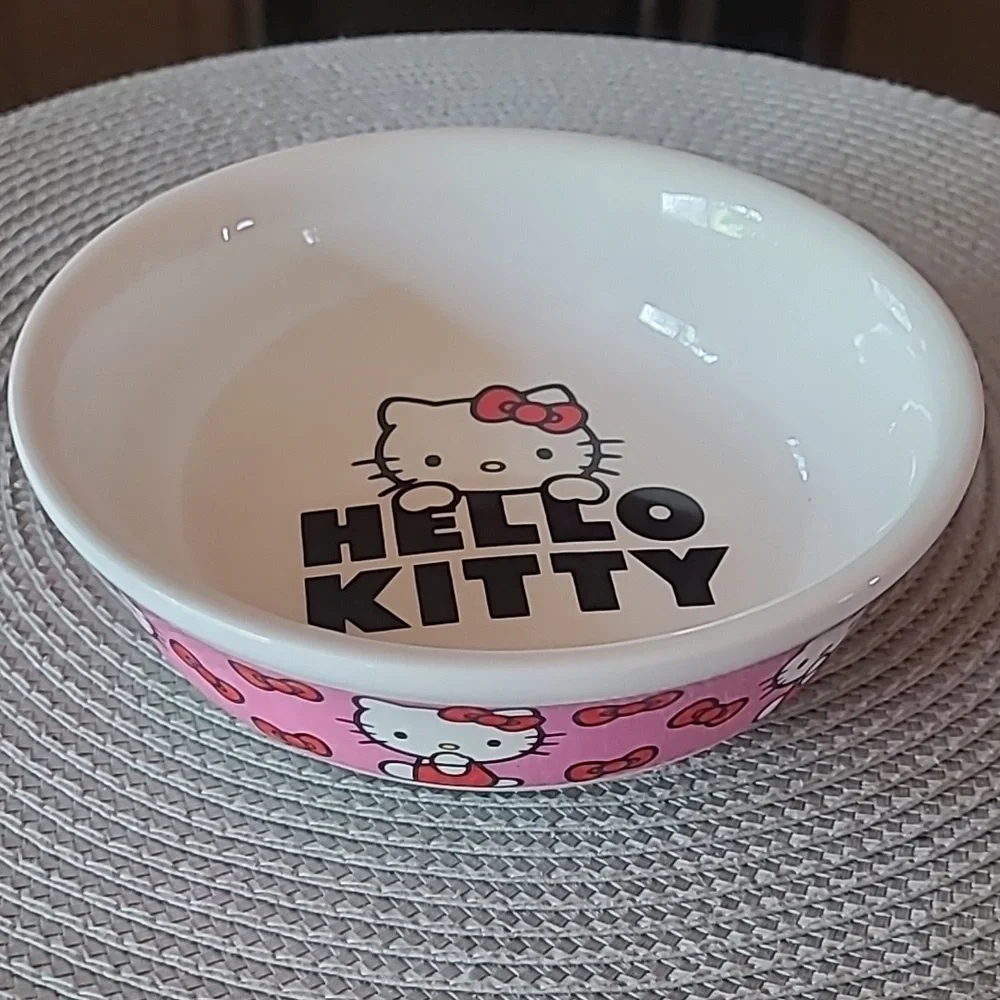 Hello Kitty Cat Dish